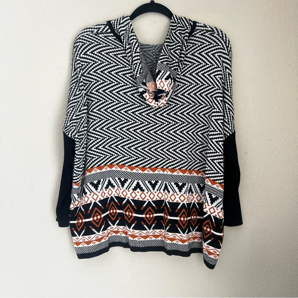 Chic Chevron Patterned Sweater - Picture 4 of 5